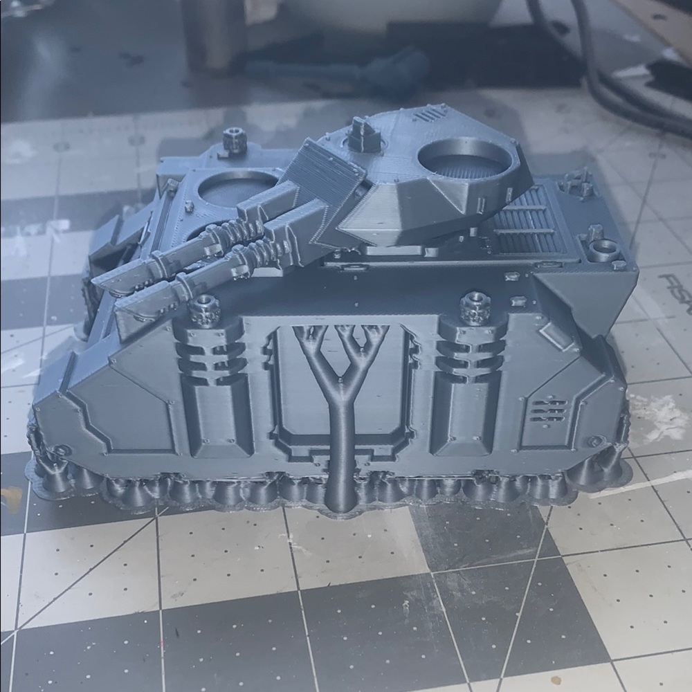 Predator Tank with Twin LasCannon